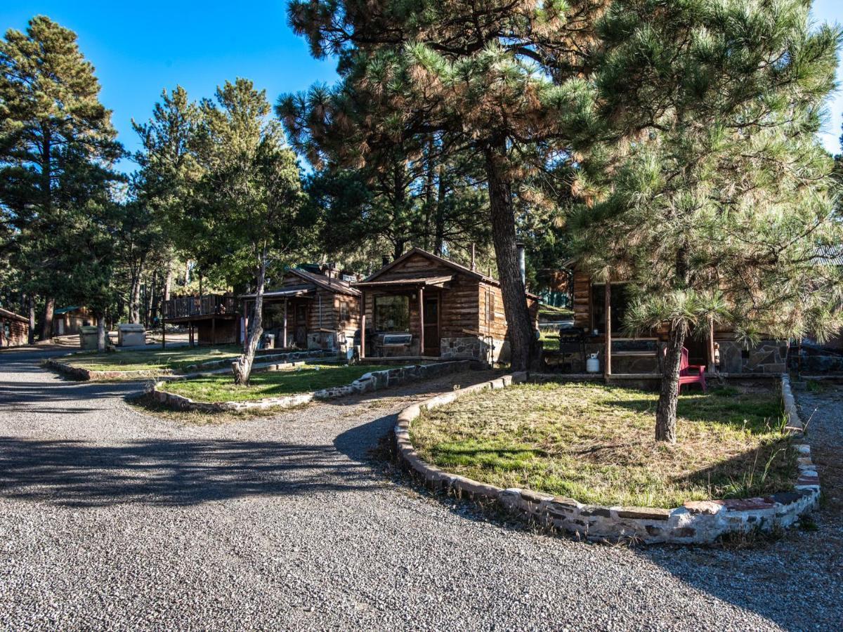 Apache Village Cabinette 13, Queen Bed, Midtown, Sleeps 2 Ruidoso Ngoại thất bức ảnh